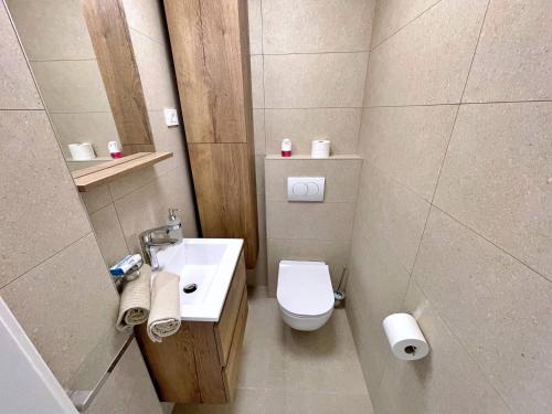 Apartment image 5