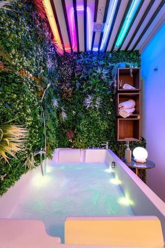 Cozy Jacuzzi Bordeaux Chartrons, Bordeaux