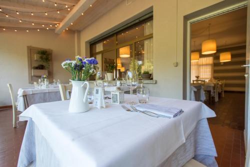 Étterem, Albergo La Genzianella in Miasino