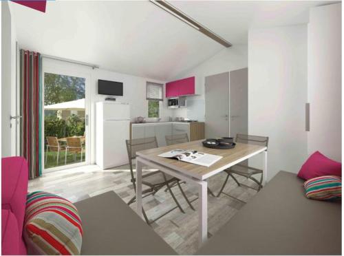 3 bedrooms, 5 beds