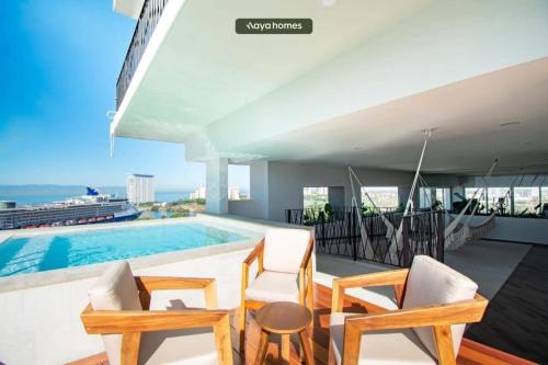 Apt w/2 beds - Private Balcony - Infinity Pool in Puerto Vallarta, Mexico