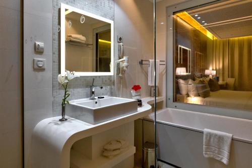 La Cigale Tabarka La Cigale Tabarka