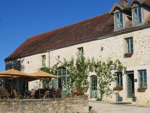 Les Deux Ponts Hotel de charme Chitry