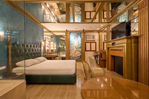 room detail thumbnail 0