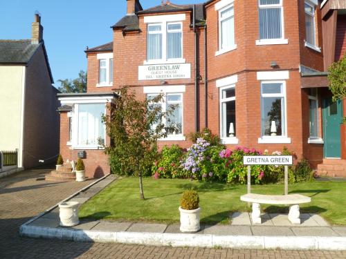 Greenlaw Guest House - image 2