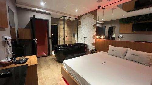 Motel Jardim Secreto in ซานโต้ อังเดร