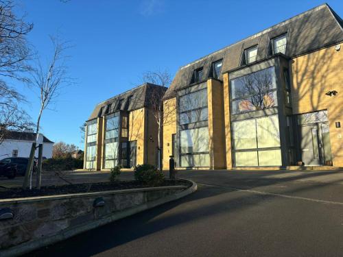 Breathtaking 5 bedroom townhouse In central Murrayfield location, free parking gîte à louer Zoo d'Édimbourg