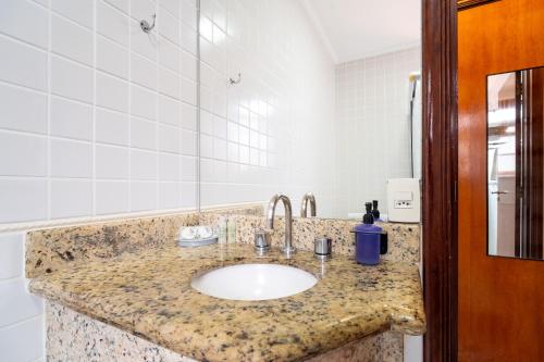 Luxury Double Room image 7