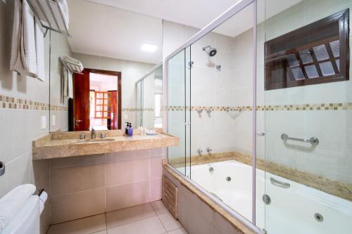 External Double Room with Whirlpool image 7