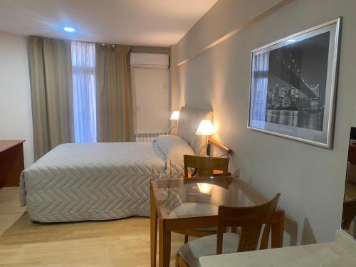 豪生罗萨里奥霍华德约翰逊酒店