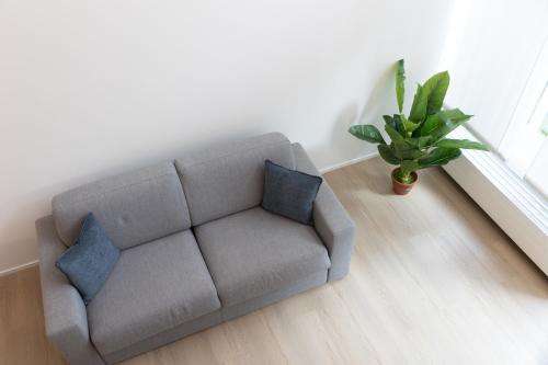 One-Bedroom Apartment with Garden image 10