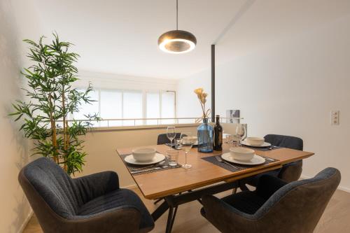 Blue - x4PAX Private Garden in Lugano - image 2