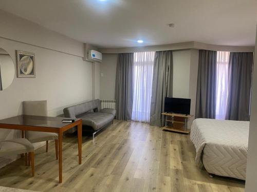 豪生罗萨里奥霍华德约翰逊酒店