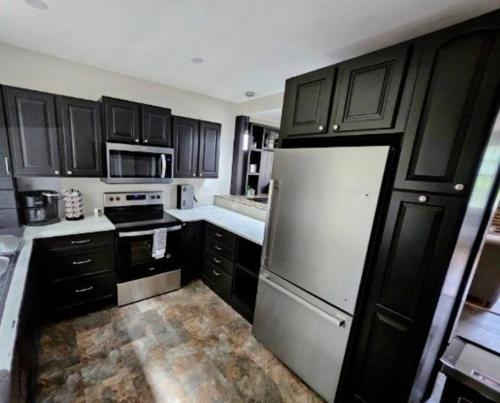 Modern 2BR in Great Location (202) in Maryville (TN)