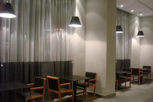 Aegli Hotel Volos - image 3