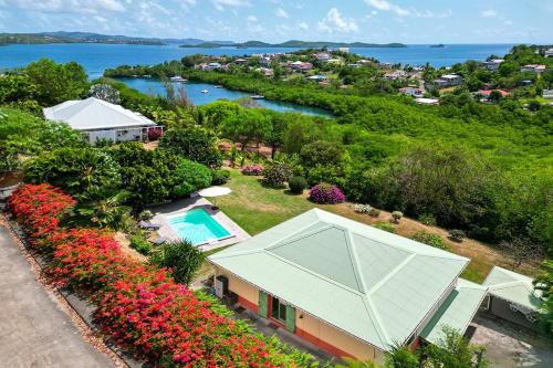 Villa Creole with Pool in Hyacinthe
