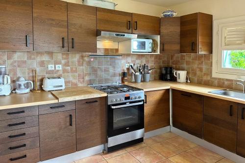 Villa Creole with Pool in Hyacinthe
