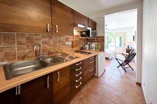 Villa Creole with Pool in Hyacinthe