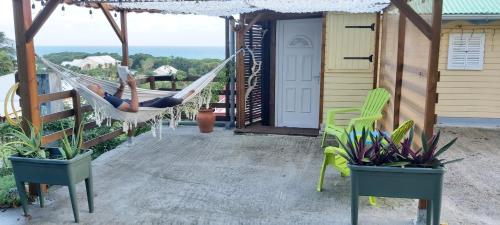 Παροχές, La cabane du pêcheur (La cabane du pecheur) in Μάρε Γκαγιάρντ