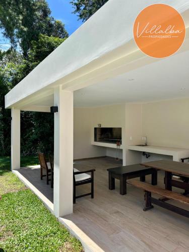 Paraíso a Pasos del Mar (Paraiso a Pasos del Mar) in El Golf