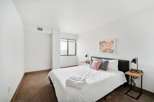 Pp 2107 Beautiful 1br Apartment I Free Parking in Harrisburg, USA
