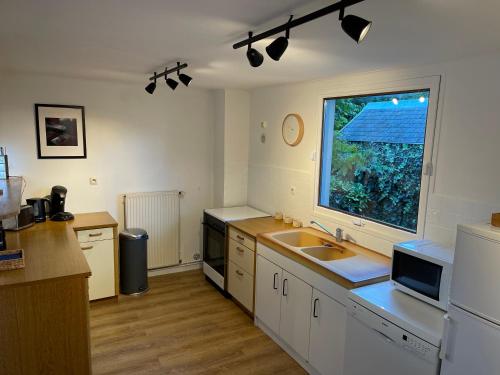 設施, Little Omaha in 濱海維耶維爾