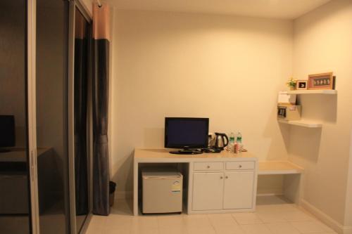 Phuket Racha Kata Homestay