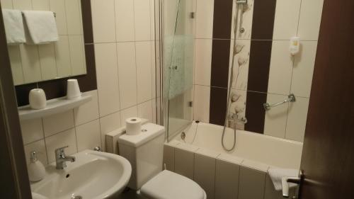 Hotel Alfa - image 5