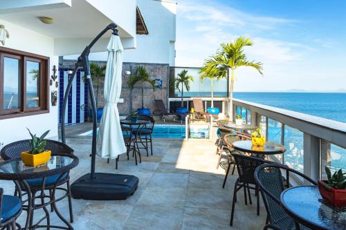 Swimming pool, Marambaia Mar near Grumari Beach