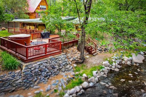A Stone`s Thoreau, Ruidoso