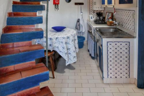 House with one bedroom in Porto de Mos with wonderful mountain view shared pool furnished terrace 30 km from the beach - image 6