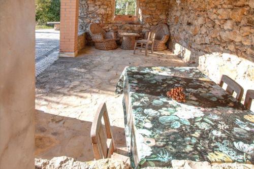 入口, Charming House with Shared Pool in Porto de Mos. in 莫斯港