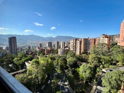 Gran loft cerca al tesoro y al lleras 121, Medellín (photo 10)