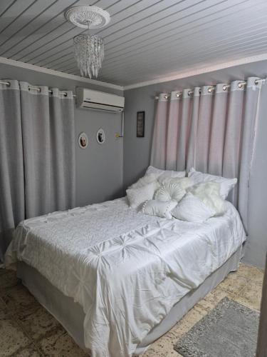 Sun and Shade Apartment in Santa Cruz