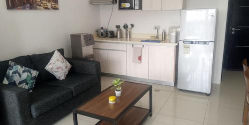 Condo with direct access to shopping mall in Bacolod City, Bacolod (foto 8)