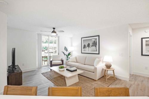 Stunning Centrally Located Apartments at New River Cove in South Florida in Fort Lauderdale, USA
