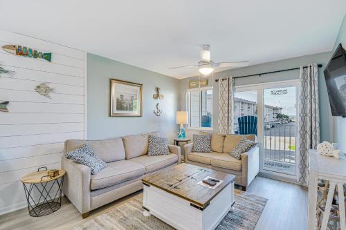 Escape to Sea-Ality Gulf Shores Beach Condo! thumb 4