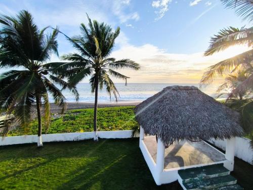 Mi Casa Del Mar Monterrico in Monterrico