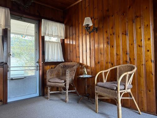 Peaceful Getaway by Buttonwood Park full amenities Peaceful Getaway by Buttonwood Park full amenities