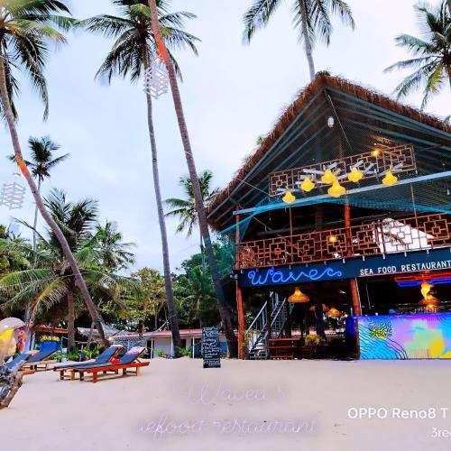 Unterkunft von außen, French garden Pragash Beach Hotel in Trincomalee