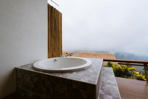Le Quar Doi Chang