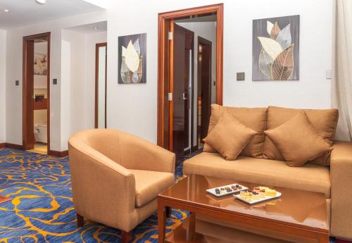 Deluxe Suite One Bedroom - Complimentary Transfer to Bluewater Island and JBR image 7
