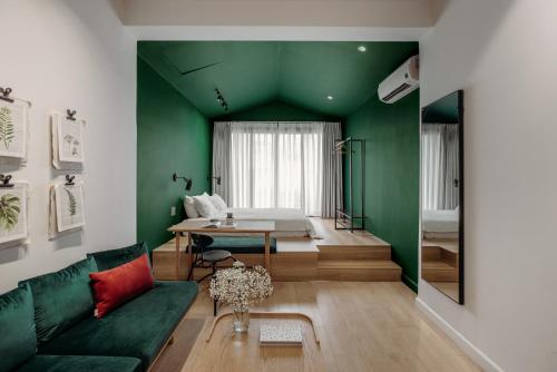 Botanist Lab Minihotel by CIRCADIAN, Ho Chi Minh