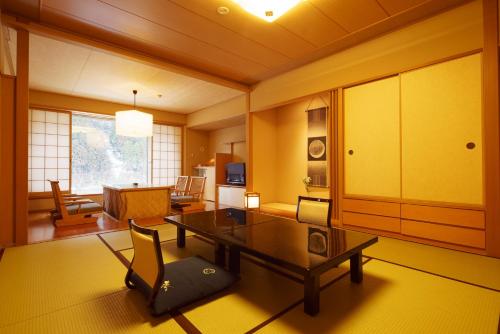 庄川温泉風流味道座敷 ゆめつづりJapanese-Style Room with Open Air Bath and River View - Non-Smoking
