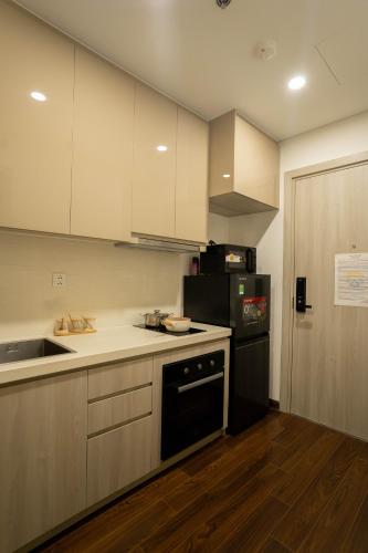 Ở Nhà Apartment Vinhomes Smart City - 주방