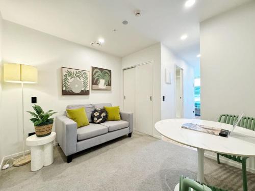 Lush City Escape - Fresh 1B Studio Near Skytower Pool Gym SaunaSauna, Auckland