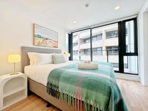 Lush City Escape - Fresh 1B Studio Near Skytower Pool Gym SaunaSauna, Auckland (photo 10)