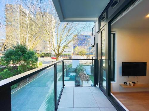 Serene Cityscape 1B Apt Near Skytower vs Gym Pool Sauna, Auckland (foto 6)