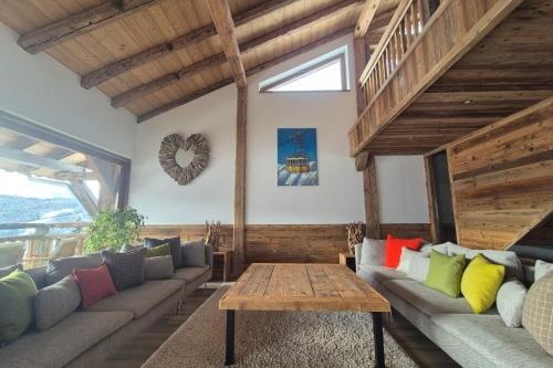 Ferme Des Cornuts 15 Guests • Hot Tub • Ski Bus - Location, gîte - Les Gets