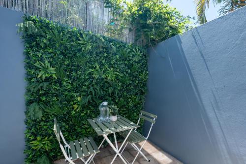 2 Bedroom Renovated Cottage - 1 Stop to Central in อเล็กซานเดรีย